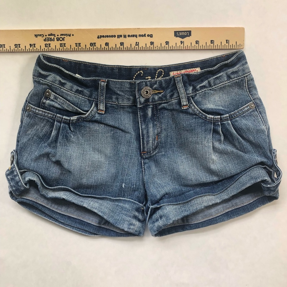 Chip & Pepper denim Mom Shorts